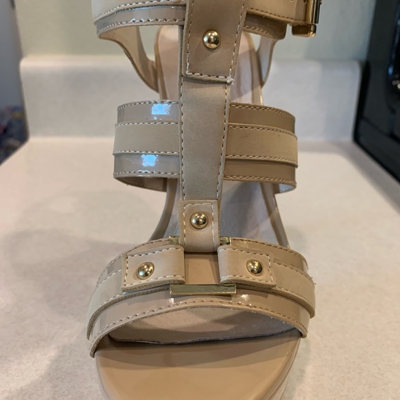 Nude suede platform pumps from ALDO. Used mildly. - Picture 12 of 16